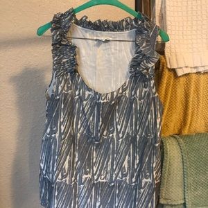 Gray pattern tank top